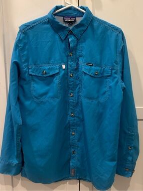 Patagonia Sol Patrol II Shirt Mens Small Blue Roll Up UPF 30 Fishing Hiking Work